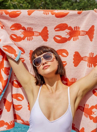 Cape Lobster Bath Towel Set image 1