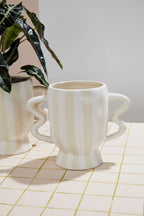 Akimbo Footed Pot image 4