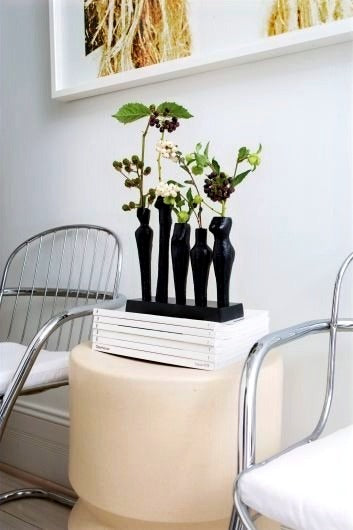 Willona Sculptured Bud Vase image 2