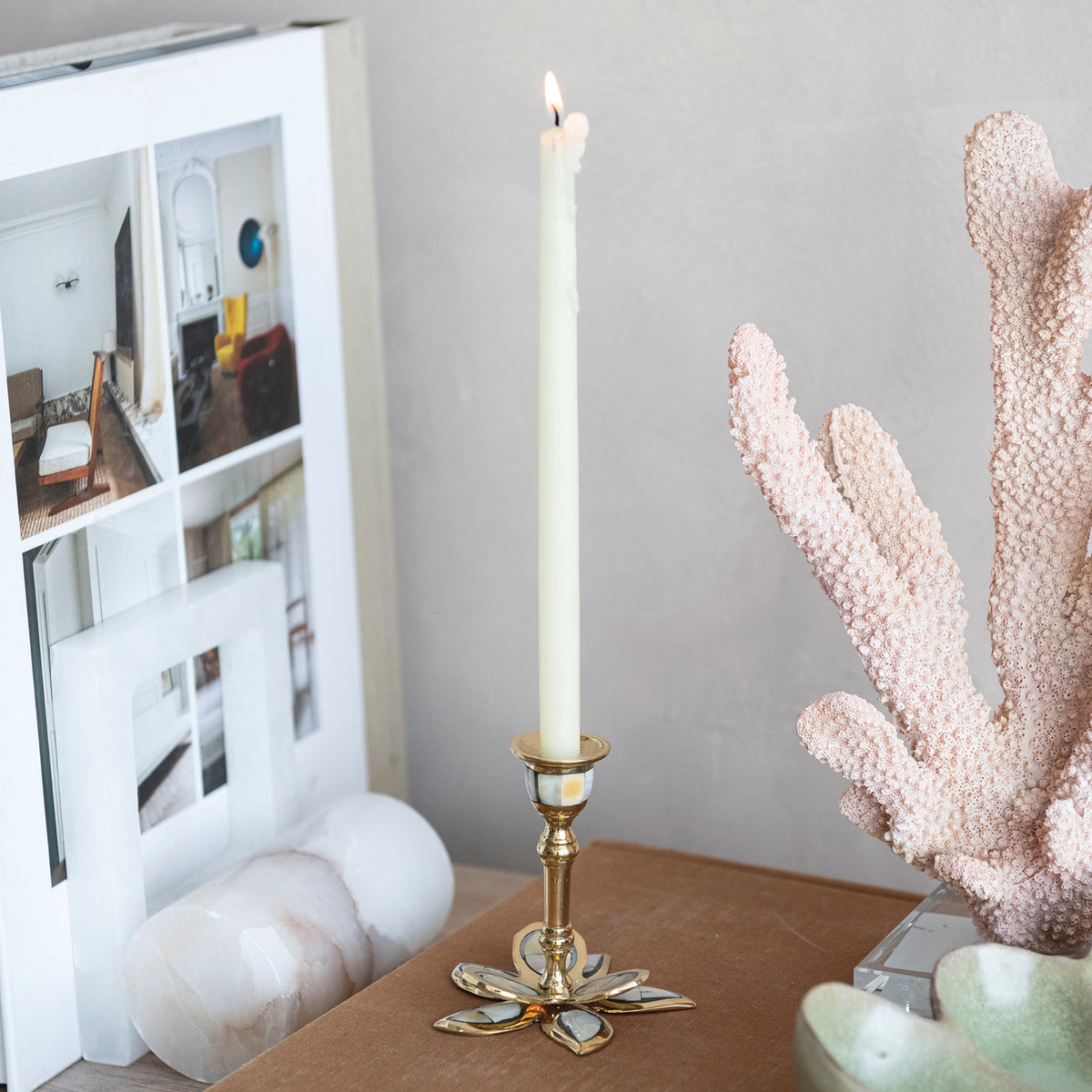 Pearl Fluer Candleholder  image 1