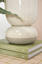 Tartu Pot and Saucer (Self-Watering) image 2