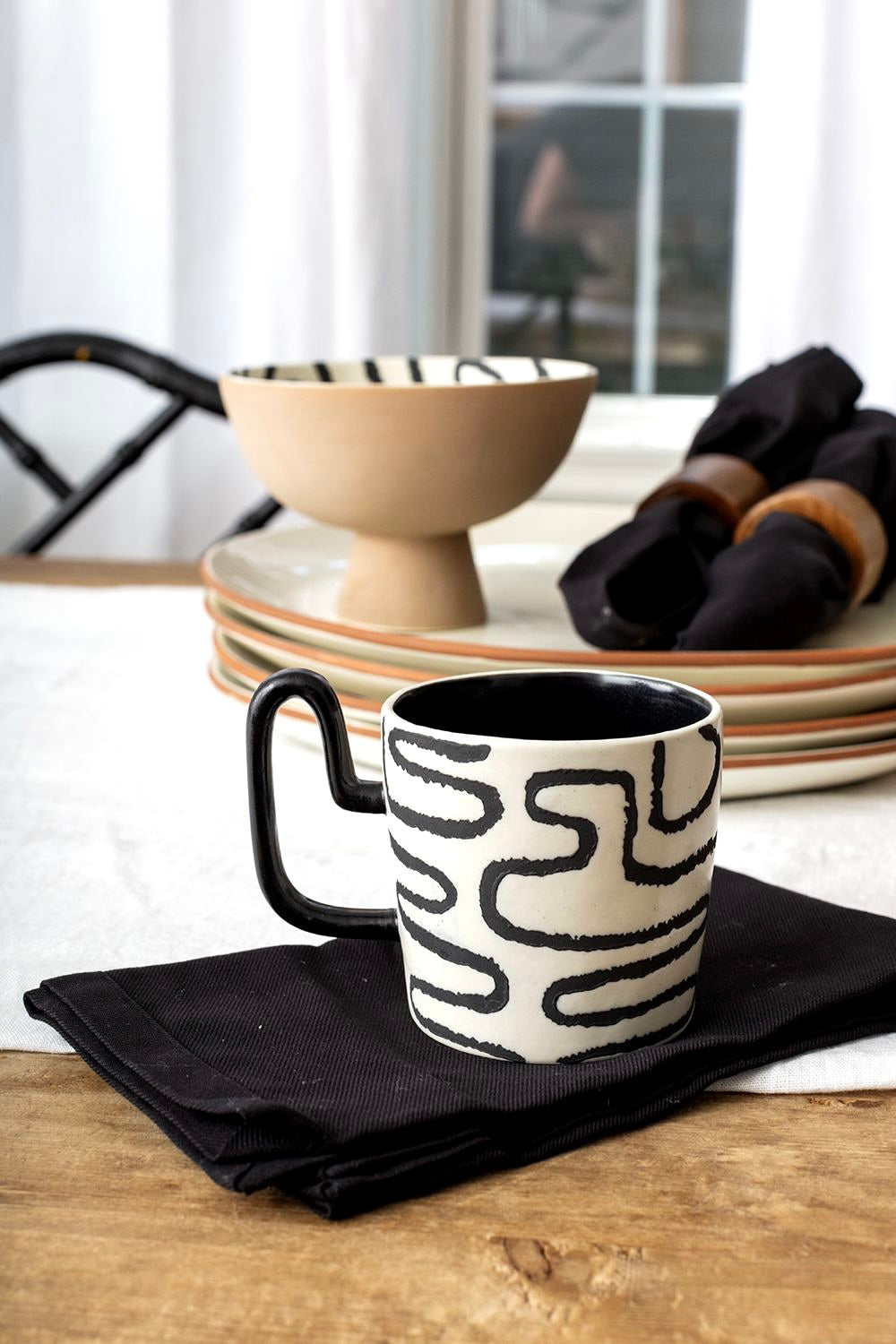 Squiggle Dinner Collection image 1