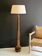 Takuu Floor Lamp image 2