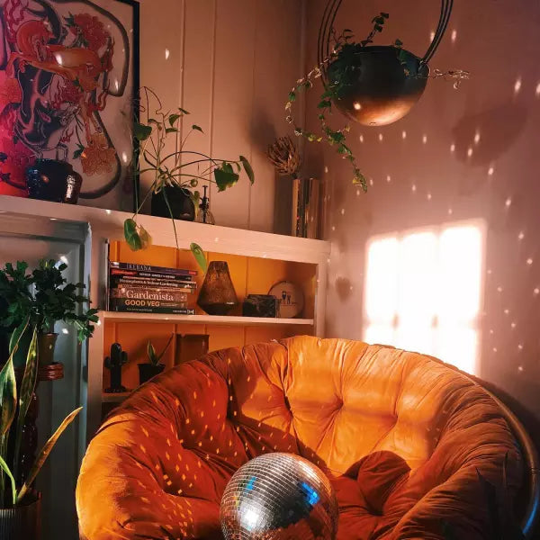 Saturn Planter Collection image 4