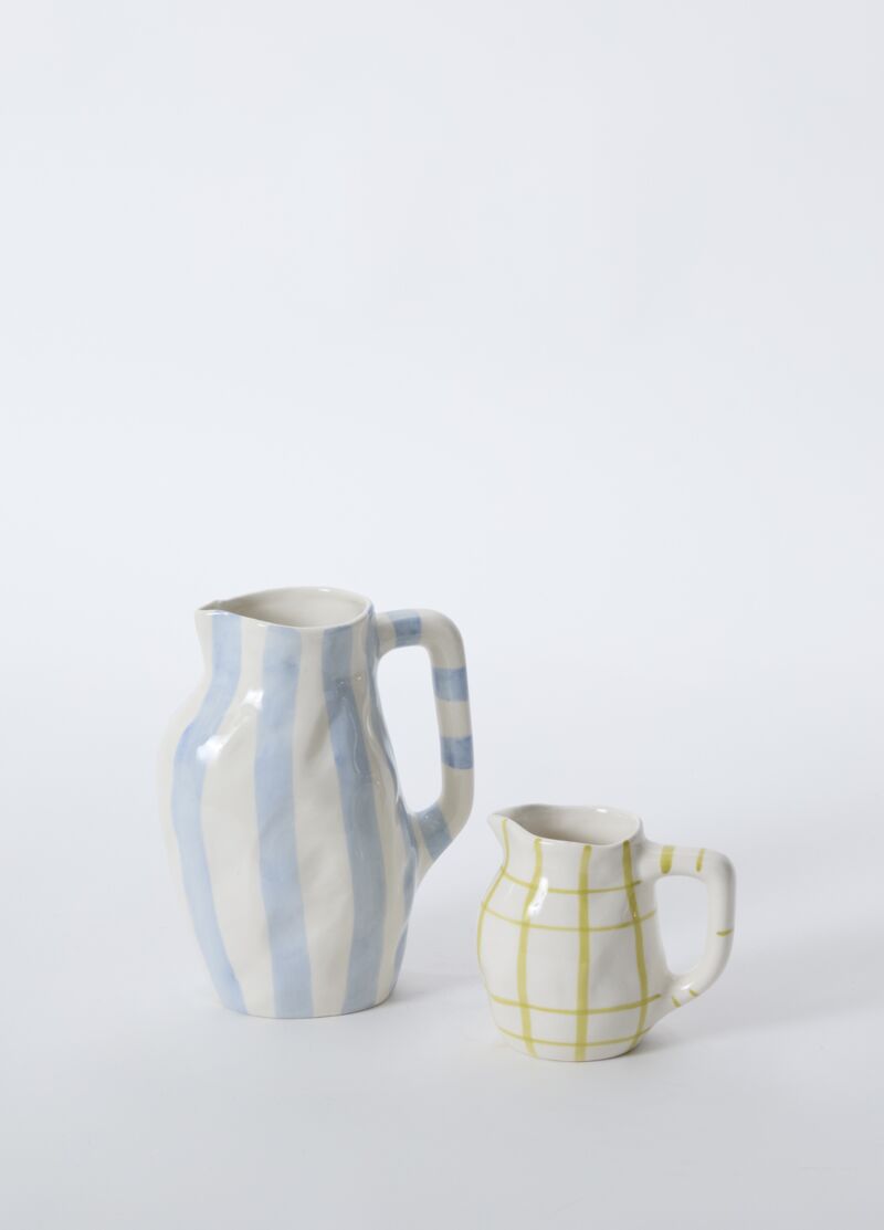 Picnic Pitcher  image 0