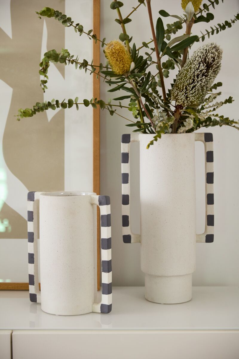 Milos Stripe Vase image 0