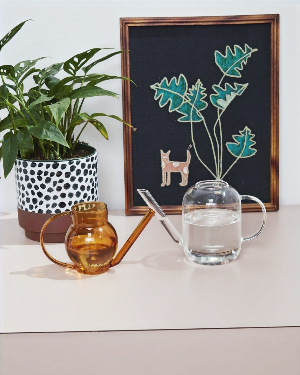 Pequeno Watering Vessel image 0