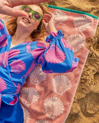Pink Clamshell Bath Towel Set image 4